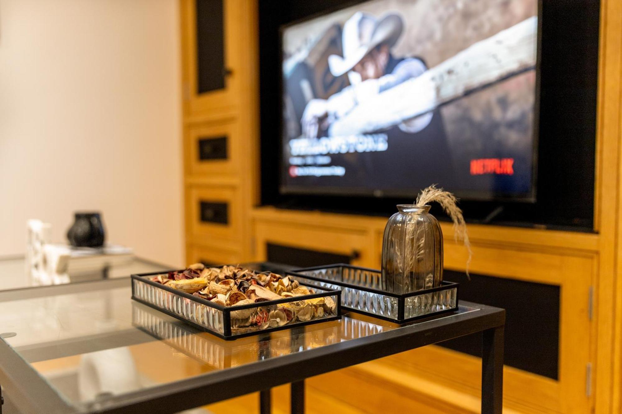 Luxury Apartment In Central London Near Big Ben, Buckingham Palace And London Eye ภายนอก รูปภาพ