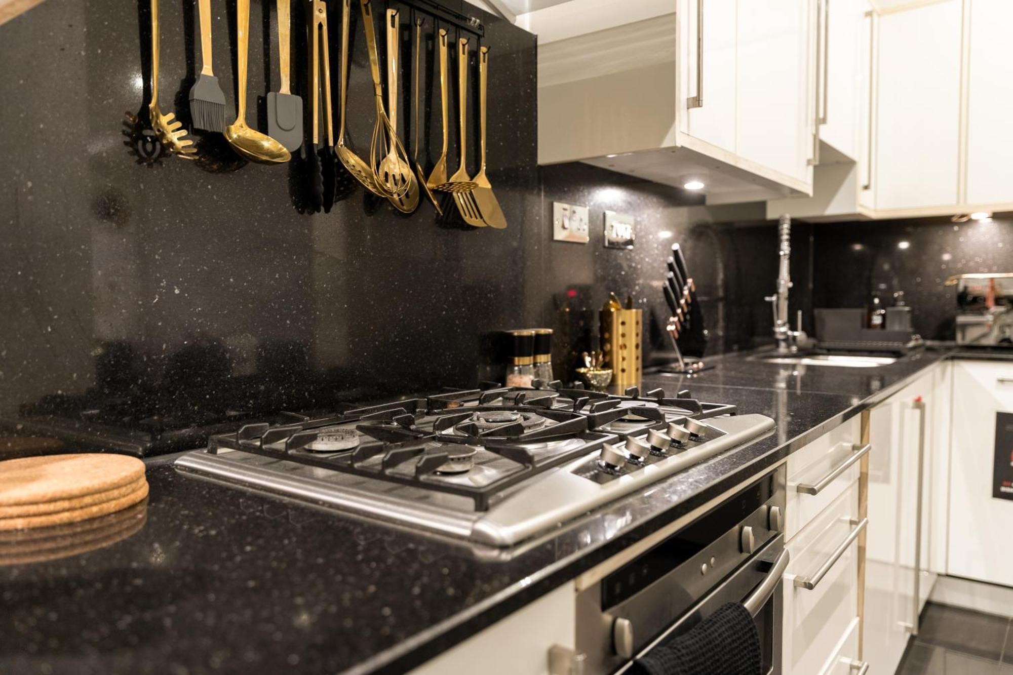 Luxury Apartment In Central London Near Big Ben, Buckingham Palace And London Eye ภายนอก รูปภาพ