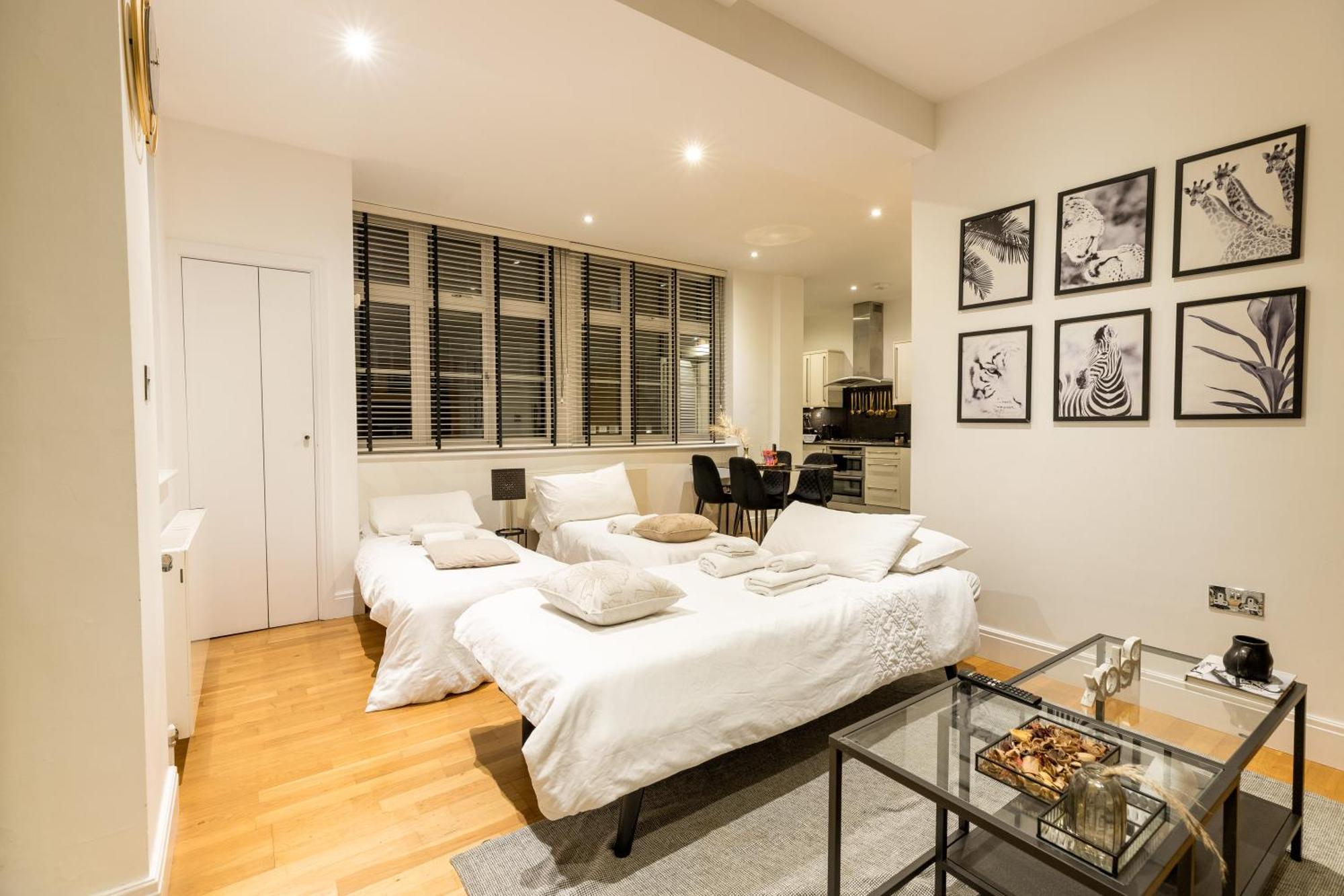 Luxury Apartment In Central London Near Big Ben, Buckingham Palace And London Eye ภายนอก รูปภาพ