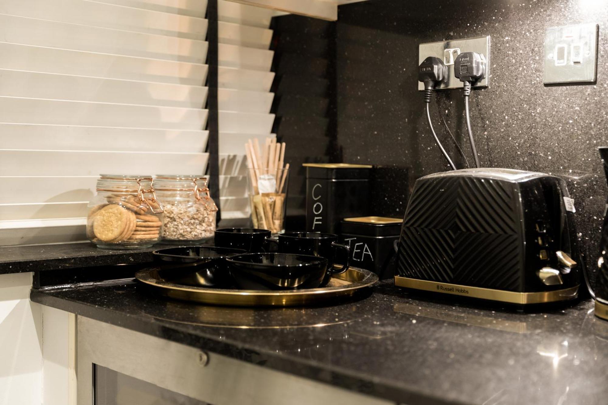 Luxury Apartment In Central London Near Big Ben, Buckingham Palace And London Eye ภายนอก รูปภาพ