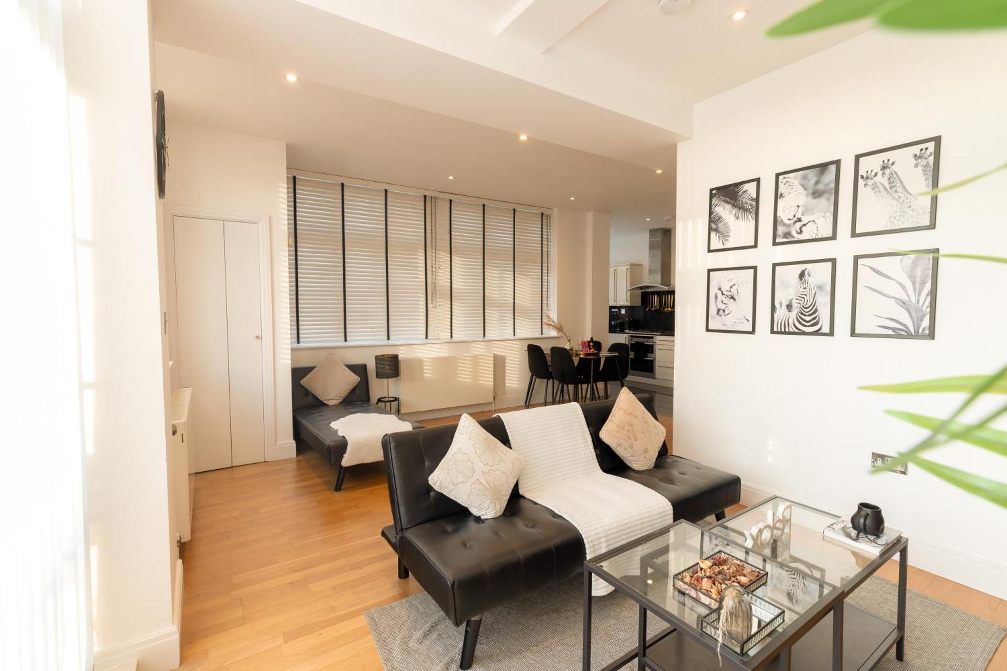 Luxury Apartment In Central London Near Big Ben, Buckingham Palace And London Eye ภายนอก รูปภาพ