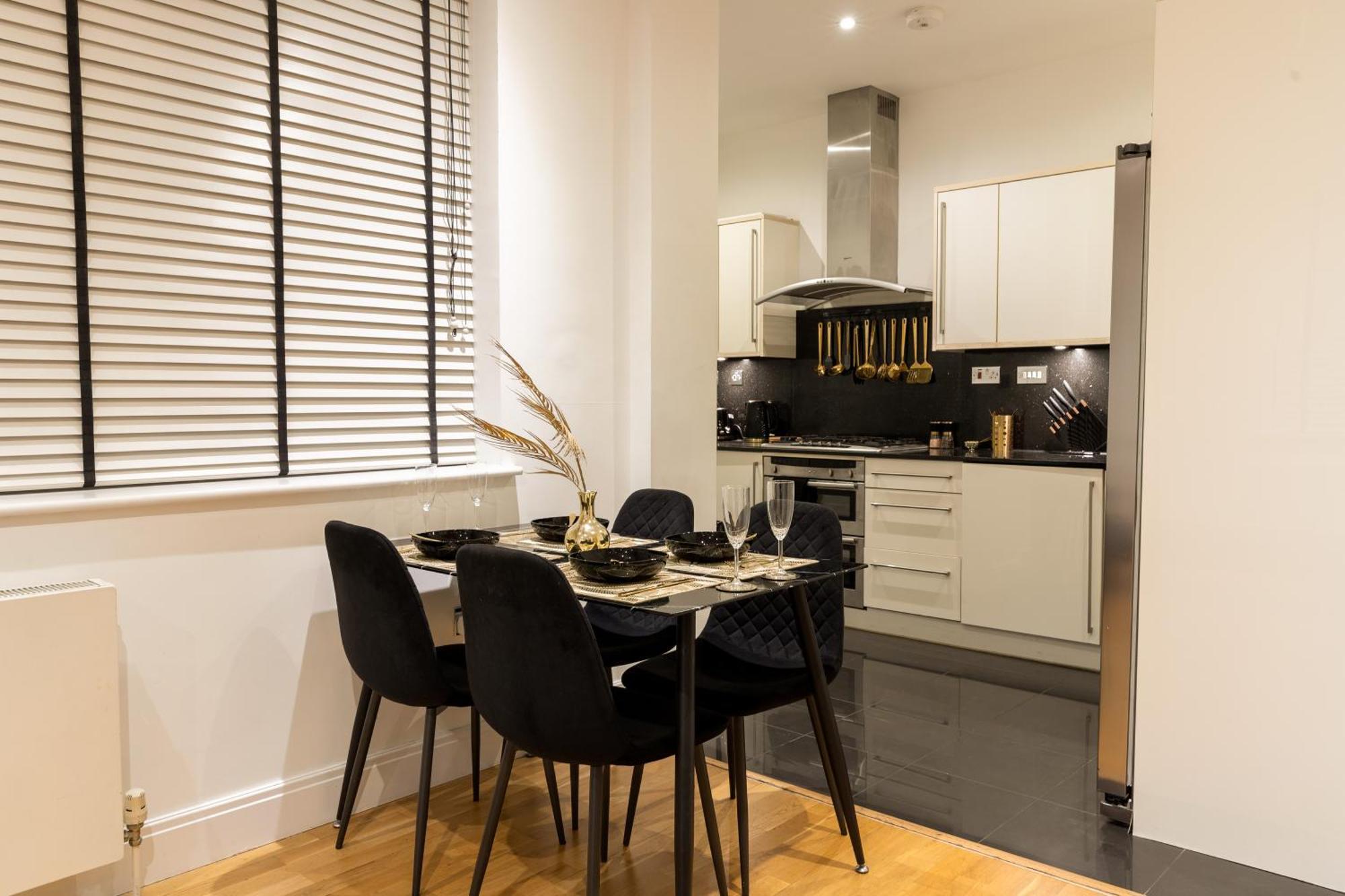 Luxury Apartment In Central London Near Big Ben, Buckingham Palace And London Eye ภายนอก รูปภาพ